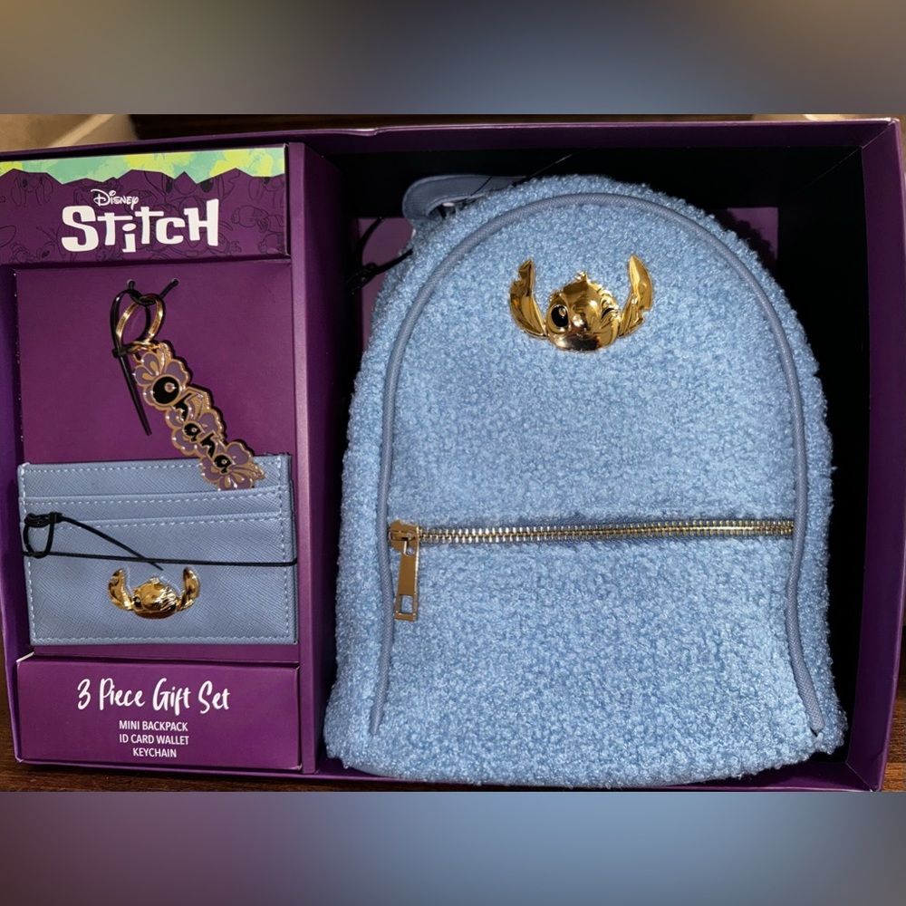 ✅ Super Cute 🥰 Disney Stitch  3 Piece Gift Set - NEW